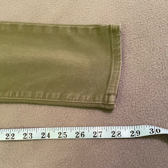 Old Navy Rockstar Mid-Rise Skinny Jeans. Olive Green. Size 10. - Picture 10 of 11
